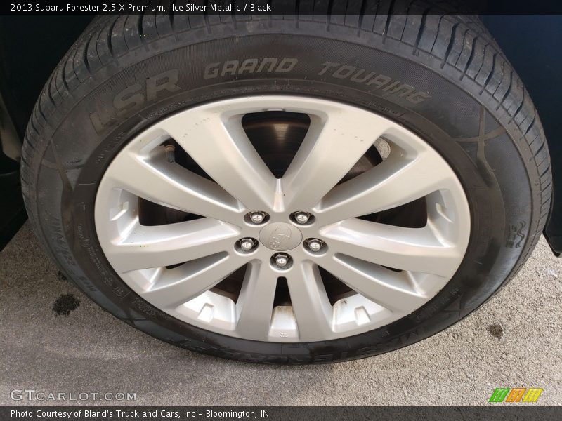 Ice Silver Metallic / Black 2013 Subaru Forester 2.5 X Premium