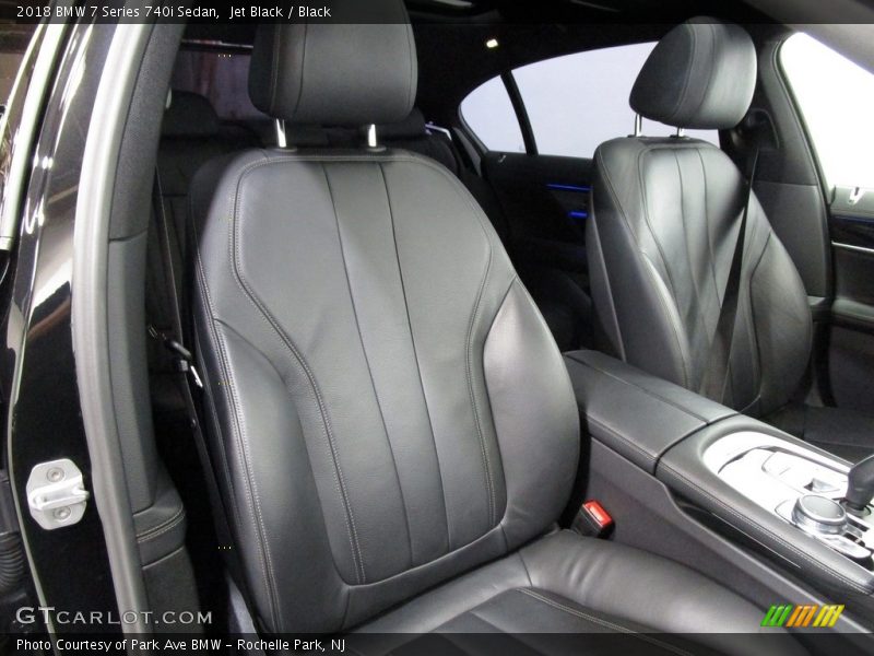 Jet Black / Black 2018 BMW 7 Series 740i Sedan