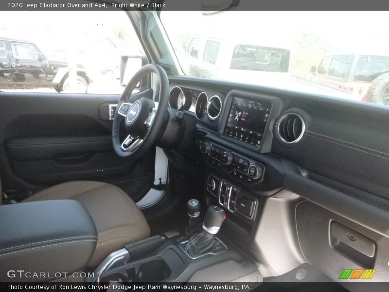Bright White / Black 2020 Jeep Gladiator Overland 4x4