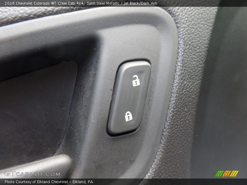 Satin Steel Metallic / Jet Black/Dark Ash 2018 Chevrolet Colorado WT Crew Cab 4x4