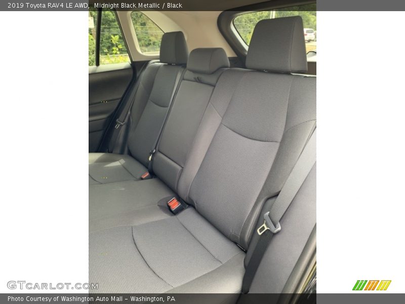 Midnight Black Metallic / Black 2019 Toyota RAV4 LE AWD