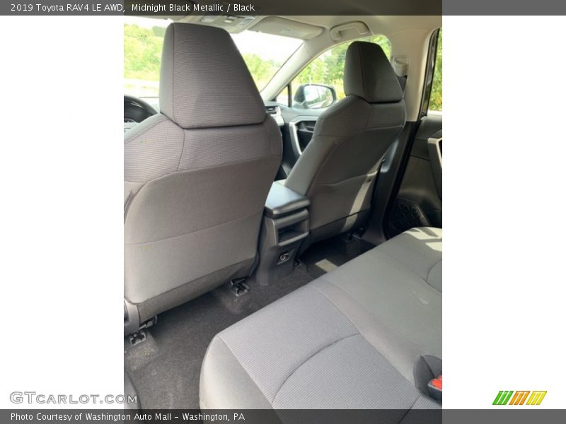 Midnight Black Metallic / Black 2019 Toyota RAV4 LE AWD