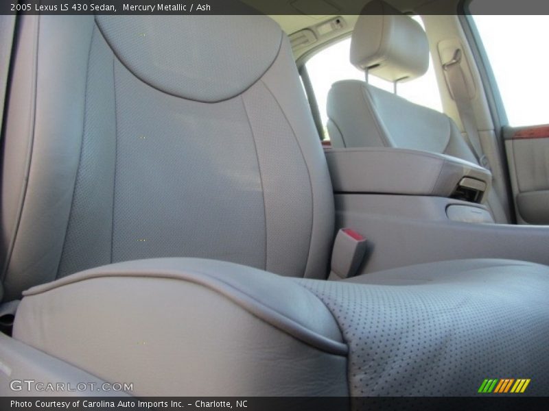 Mercury Metallic / Ash 2005 Lexus LS 430 Sedan