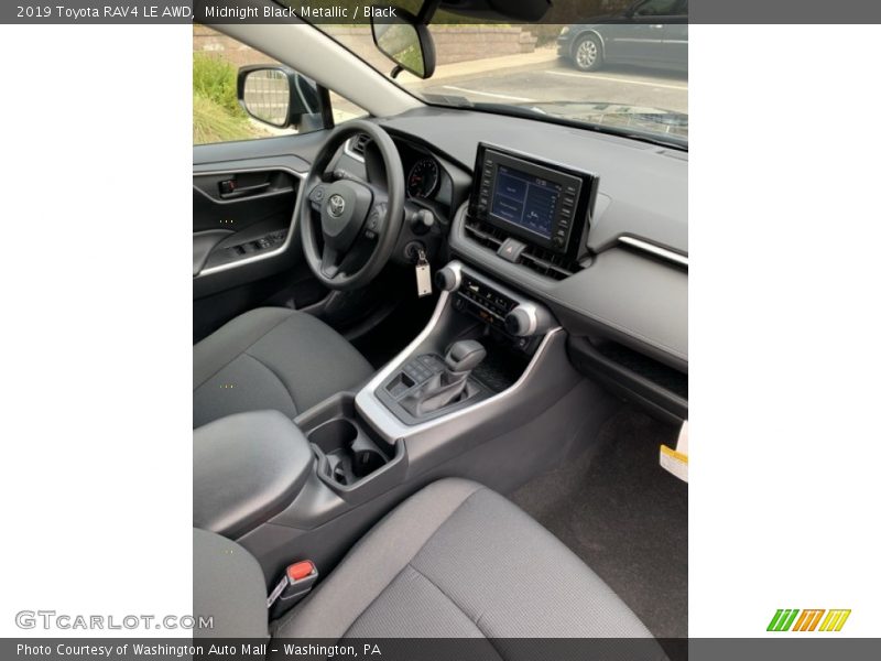 Midnight Black Metallic / Black 2019 Toyota RAV4 LE AWD