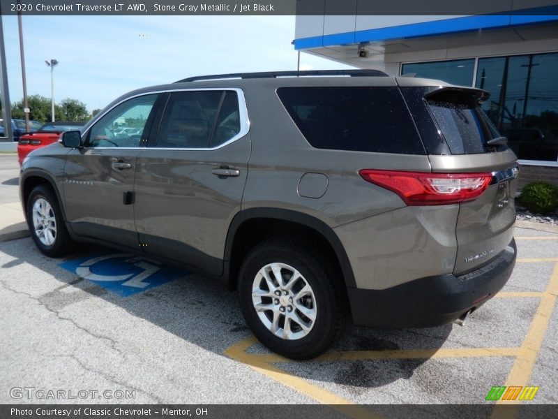Stone Gray Metallic / Jet Black 2020 Chevrolet Traverse LT AWD