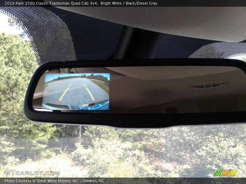Bright White / Black/Diesel Gray 2019 Ram 1500 Classic Tradesman Quad Cab 4x4