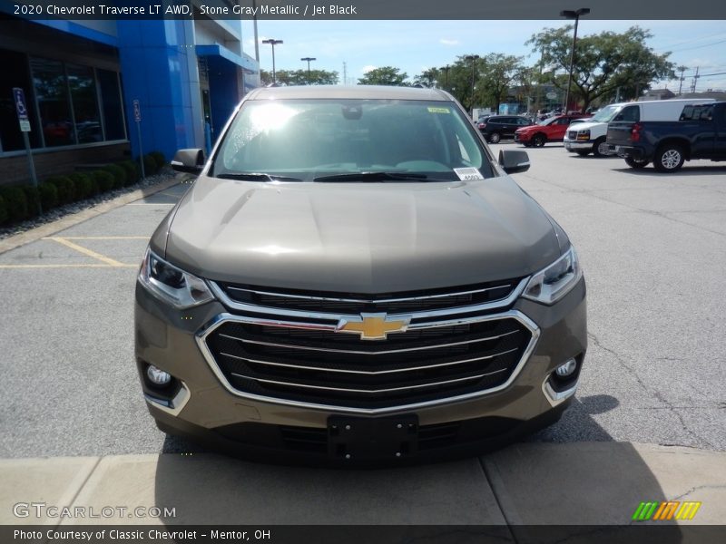 Stone Gray Metallic / Jet Black 2020 Chevrolet Traverse LT AWD