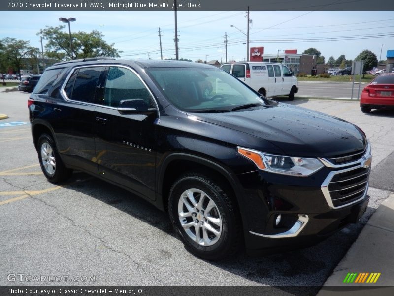 Midnight Blue Metallic / Jet Black 2020 Chevrolet Traverse LT AWD