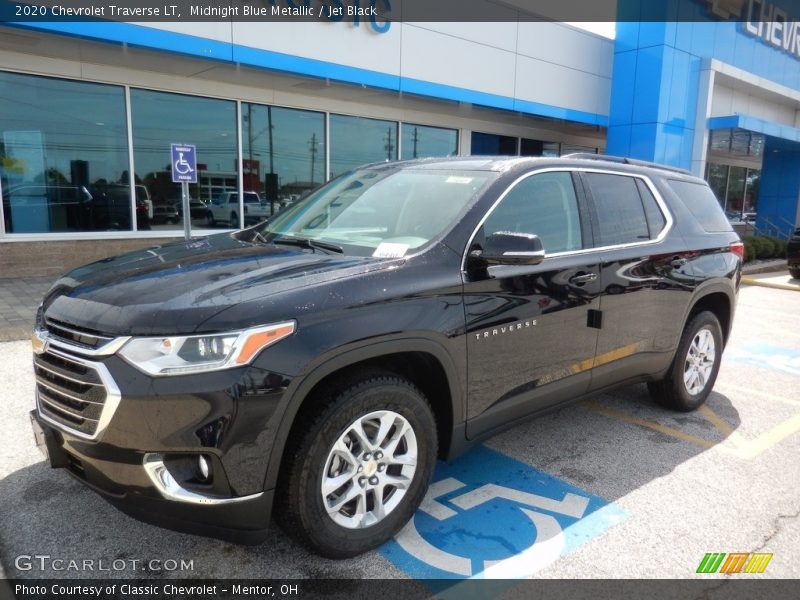 Midnight Blue Metallic / Jet Black 2020 Chevrolet Traverse LT