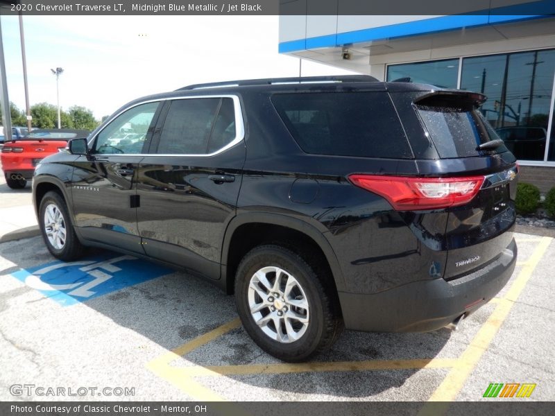 Midnight Blue Metallic / Jet Black 2020 Chevrolet Traverse LT
