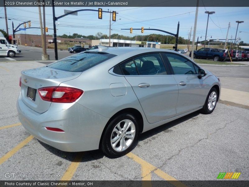 Silver Ice Metallic / Jet Black/­Galvanized 2019 Chevrolet Cruze LT