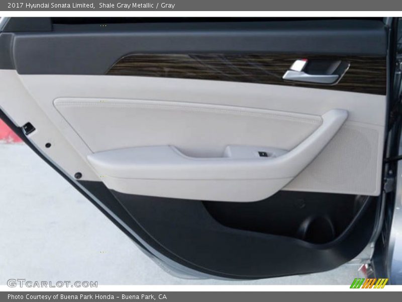 Shale Gray Metallic / Gray 2017 Hyundai Sonata Limited