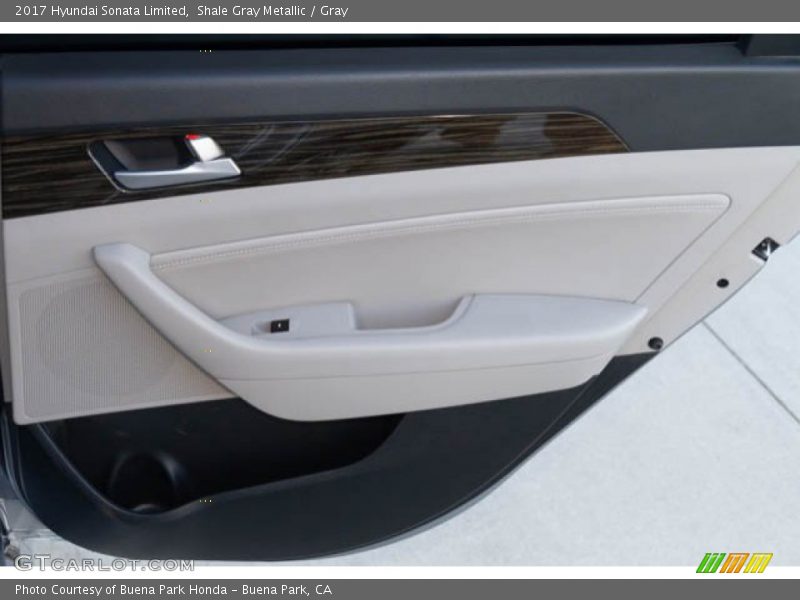 Shale Gray Metallic / Gray 2017 Hyundai Sonata Limited