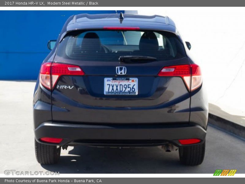 Modern Steel Metallic / Black 2017 Honda HR-V LX