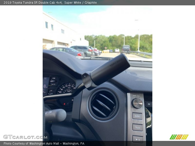 Super White / Graphite 2019 Toyota Tundra SR Double Cab 4x4
