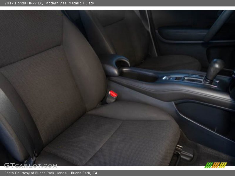 Modern Steel Metallic / Black 2017 Honda HR-V LX