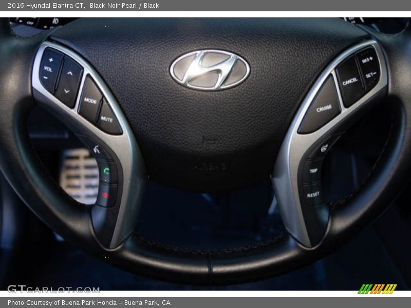 Black Noir Pearl / Black 2016 Hyundai Elantra GT