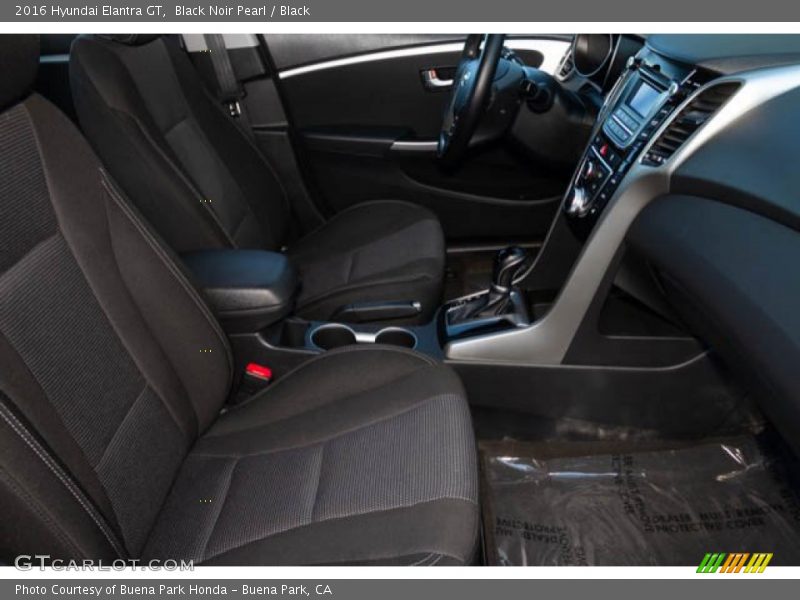 Black Noir Pearl / Black 2016 Hyundai Elantra GT