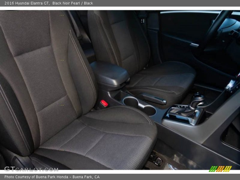 Black Noir Pearl / Black 2016 Hyundai Elantra GT