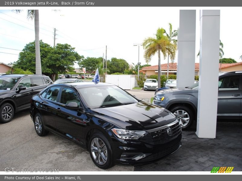 Black / Storm Gray 2019 Volkswagen Jetta R-Line