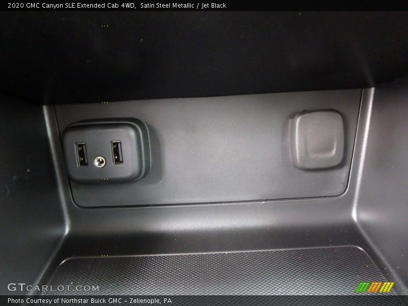 Satin Steel Metallic / Jet Black 2020 GMC Canyon SLE Extended Cab 4WD