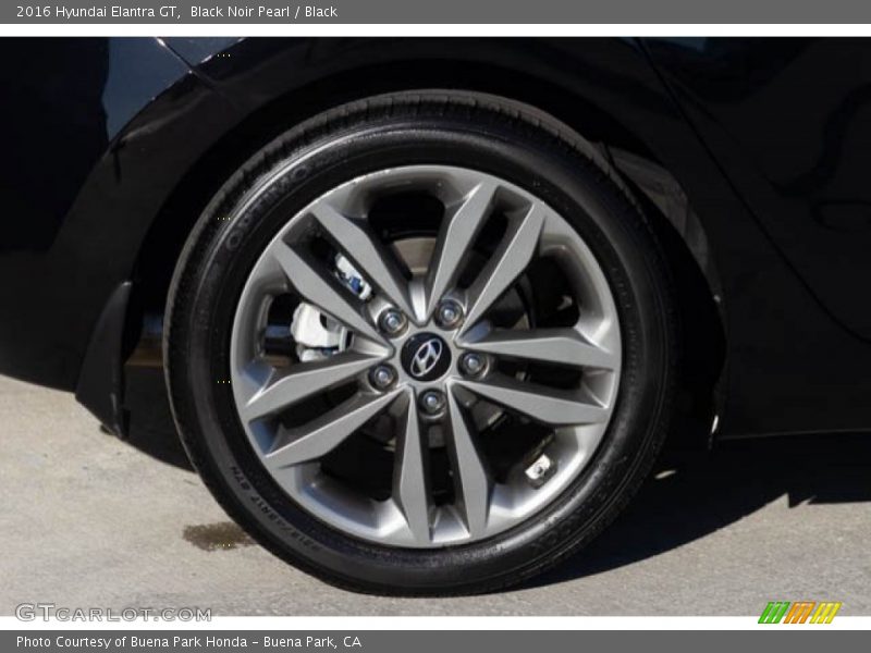 Black Noir Pearl / Black 2016 Hyundai Elantra GT