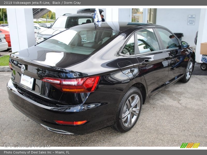Black / Storm Gray 2019 Volkswagen Jetta R-Line