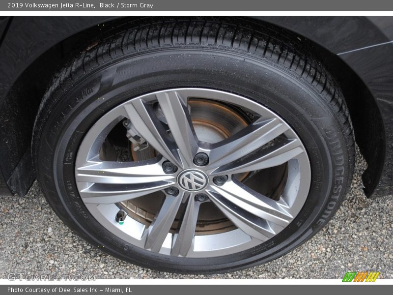 Black / Storm Gray 2019 Volkswagen Jetta R-Line