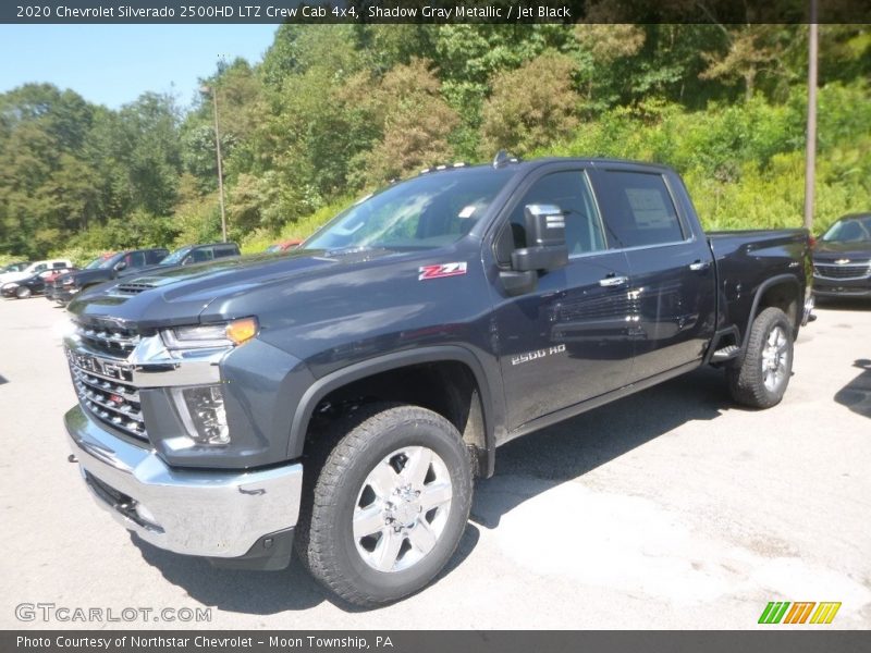 Front 3/4 View of 2020 Silverado 2500HD LTZ Crew Cab 4x4