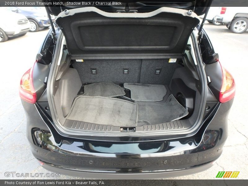 Shadow Black / Charcoal Black 2018 Ford Focus Titanium Hatch