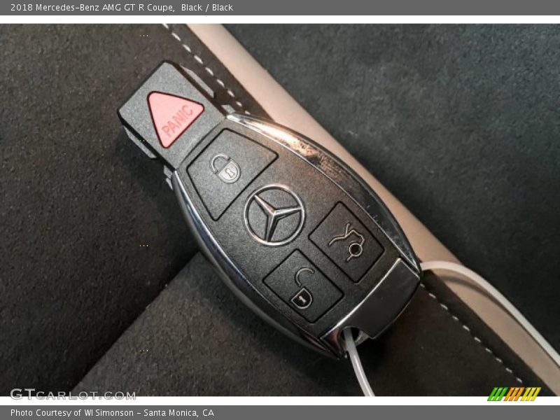 Black / Black 2018 Mercedes-Benz AMG GT R Coupe