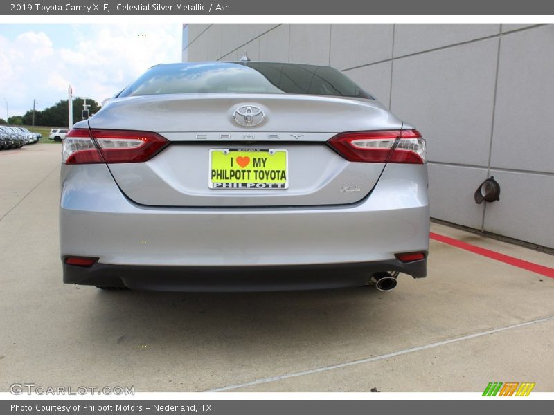 Celestial Silver Metallic / Ash 2019 Toyota Camry XLE