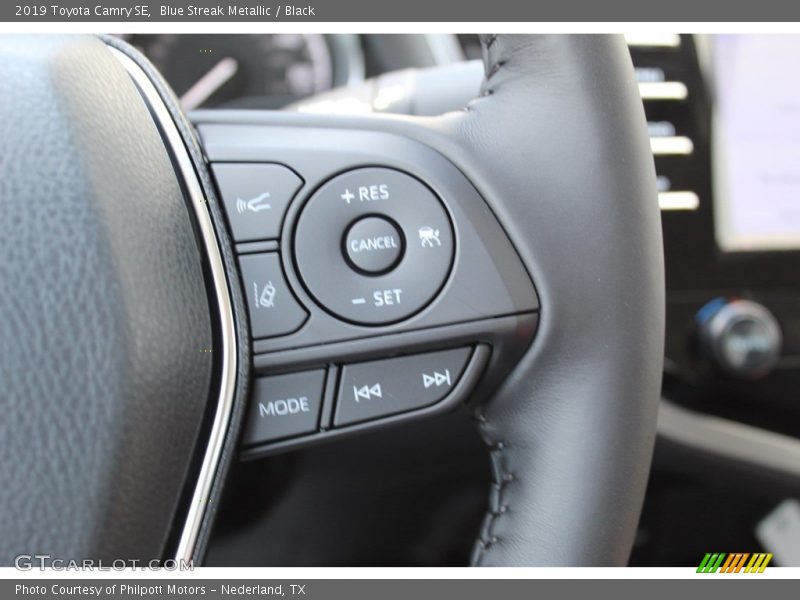 Blue Streak Metallic / Black 2019 Toyota Camry SE