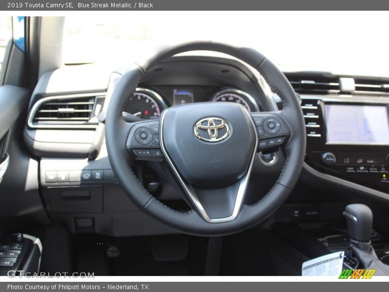 Blue Streak Metallic / Black 2019 Toyota Camry SE
