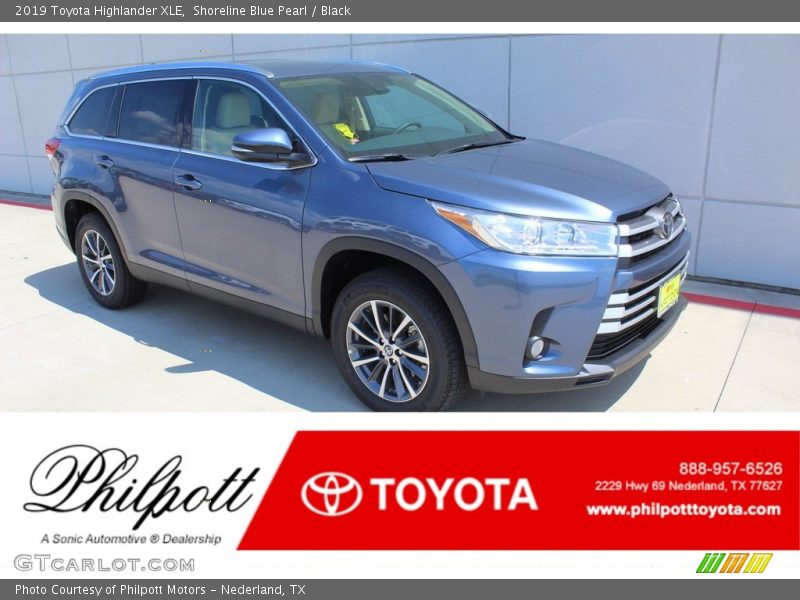 Shoreline Blue Pearl / Black 2019 Toyota Highlander XLE