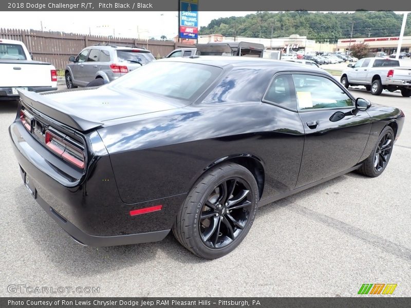Pitch Black / Black 2018 Dodge Challenger R/T