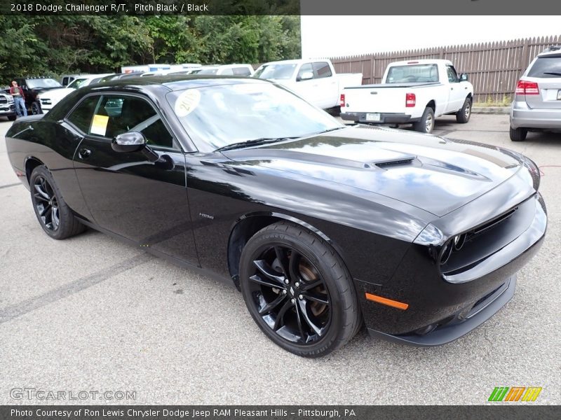 Pitch Black / Black 2018 Dodge Challenger R/T