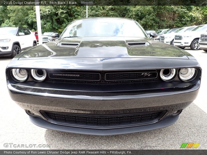 Pitch Black / Black 2018 Dodge Challenger R/T