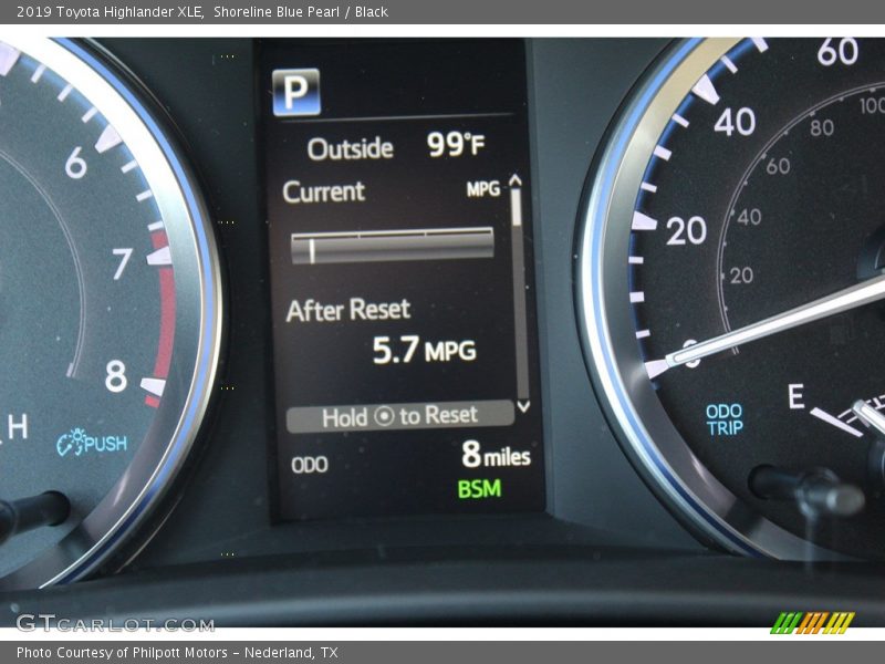 Shoreline Blue Pearl / Black 2019 Toyota Highlander XLE