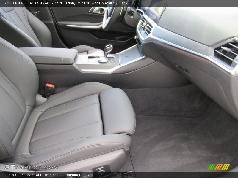 Mineral White Metallic / Black 2020 BMW 3 Series M340i xDrive Sedan