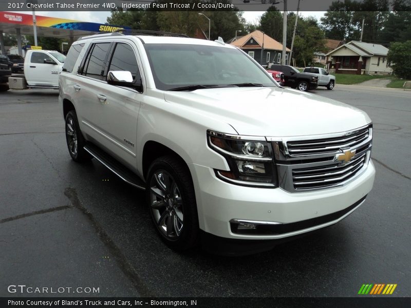 Iridescent Pearl Tricoat / Cocoa/Dune 2017 Chevrolet Tahoe Premier 4WD