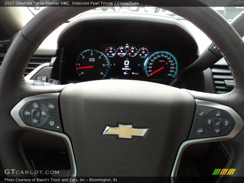 Iridescent Pearl Tricoat / Cocoa/Dune 2017 Chevrolet Tahoe Premier 4WD