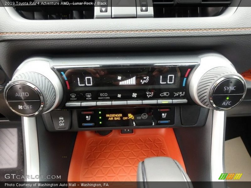 Controls of 2019 RAV4 Adventure AWD