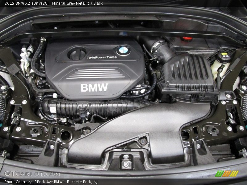 Mineral Grey Metallic / Black 2019 BMW X2 sDrive28i