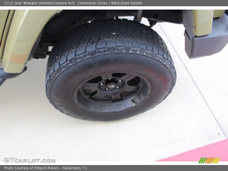 Commando Green / Black/Dark Saddle 2013 Jeep Wrangler Unlimited Sahara 4x4