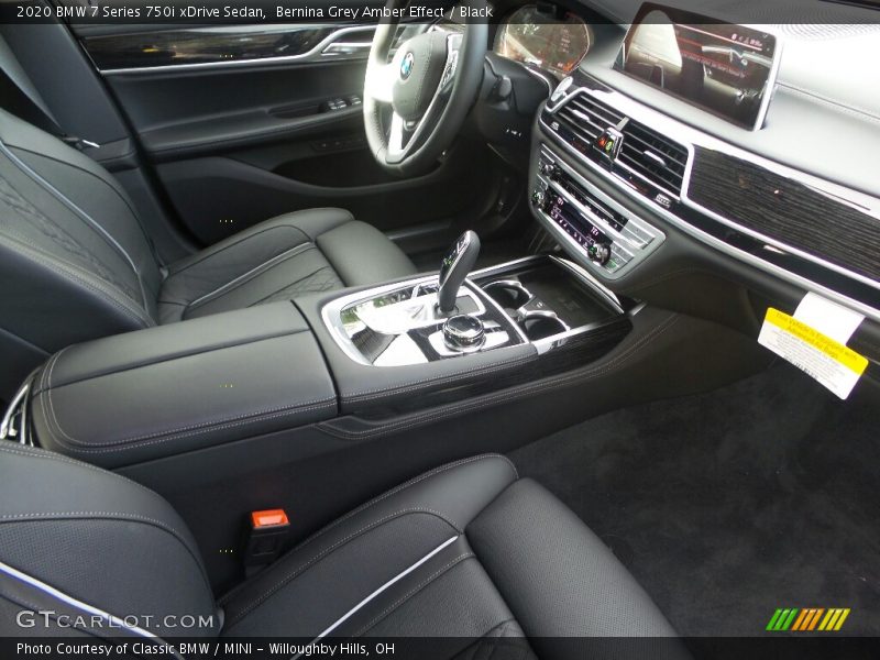 Front Seat of 2020 7 Series 750i xDrive Sedan