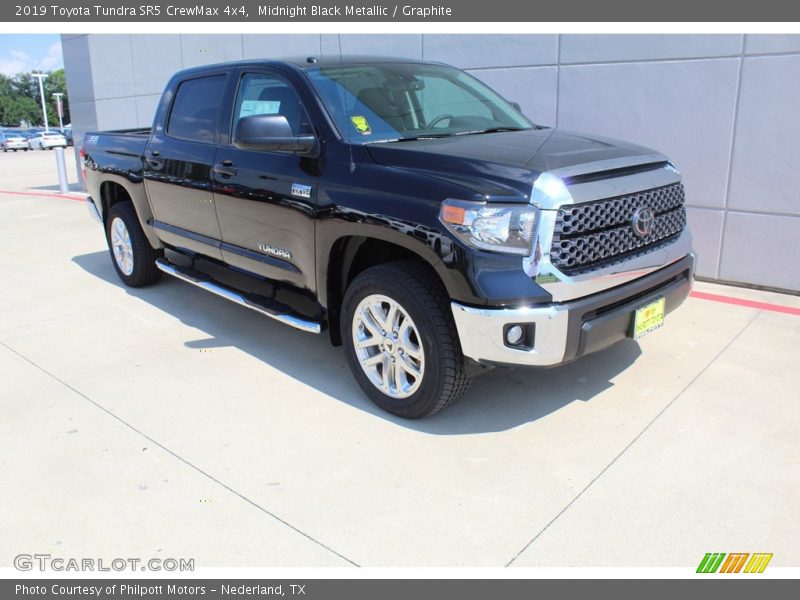 Midnight Black Metallic / Graphite 2019 Toyota Tundra SR5 CrewMax 4x4