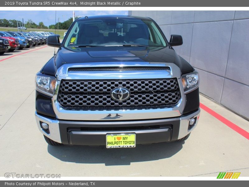 Midnight Black Metallic / Graphite 2019 Toyota Tundra SR5 CrewMax 4x4