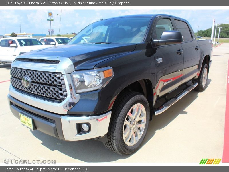 Midnight Black Metallic / Graphite 2019 Toyota Tundra SR5 CrewMax 4x4