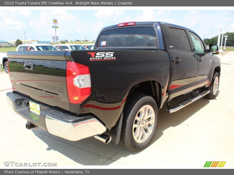 Midnight Black Metallic / Graphite 2019 Toyota Tundra SR5 CrewMax 4x4